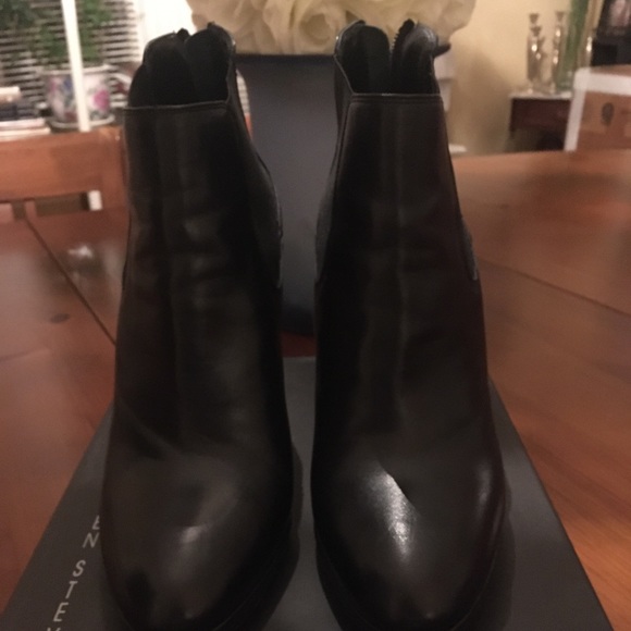 Steven by Steve Madden leather black bootie - Picture 3 of 5